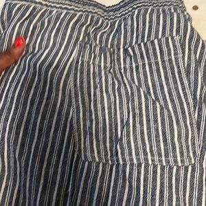 Slim stripe drawstring waist pants .